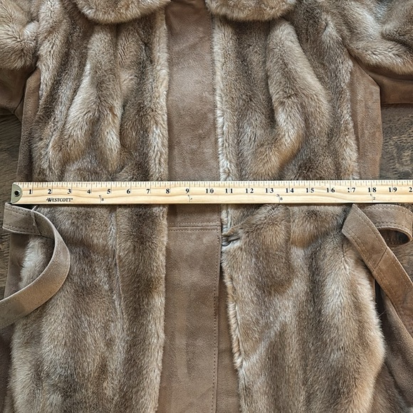 Lilli Ann by Adolph Schumer Faux Fur Genuine Leather Coat *read description - Picture 15 of 16